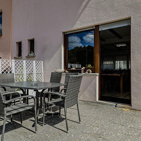 Exklusive Moselidylle: Fewo Mit Traumhaftem Staustufenblick, Netflix, Terrasse Neef Exterior photo